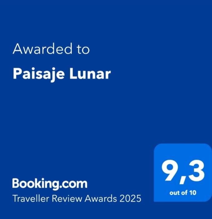 Paisaje Lunar Tinajo Bagian luar foto